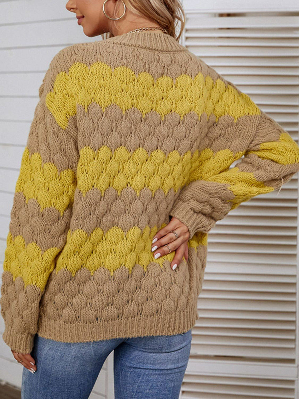 Dames Trui | Gestreept Design met Geribbelde Afwerking | Lange Pasvorm en Verlaagde Schouders