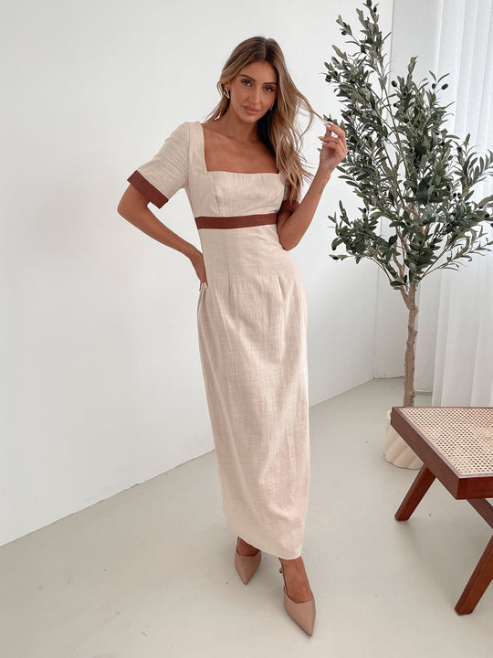 Dames | Adrianne Jurk | Vierkante Halslijn | Korte Mouwen | Rechte Rok | Maxi Lengte