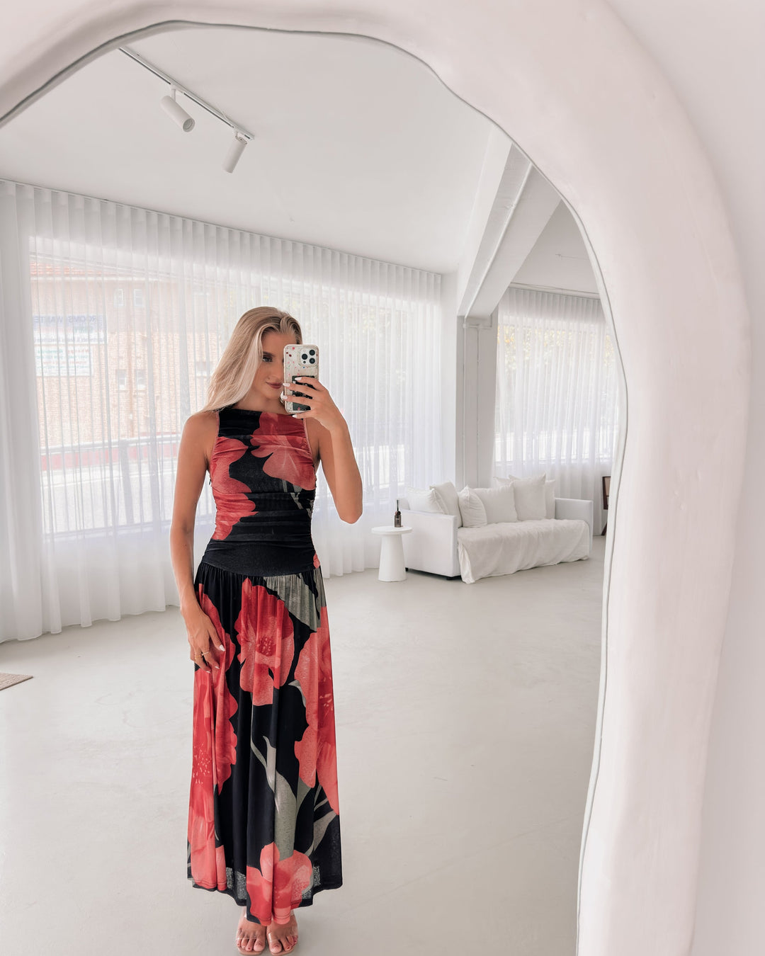 Dames | Balayage Jurk | Bootnek | Gerimpelde Details | Vloeiende Rok | Maxi Lengte