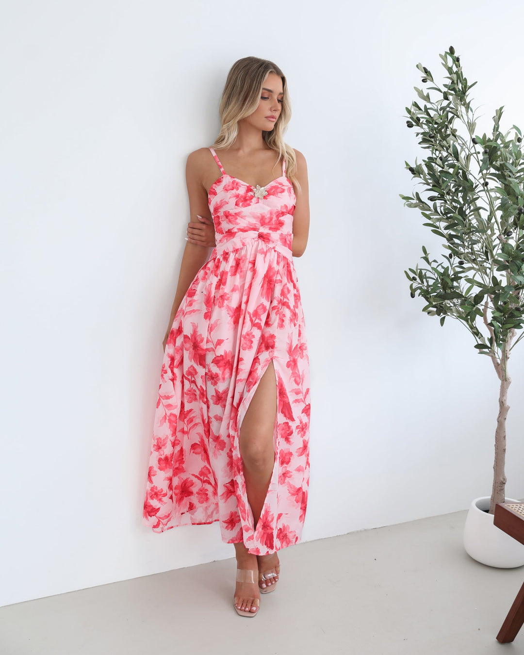 Hartvormige Halslijn | Dames | Jayendra Jurk | Bloemig | Roze | Bandjes | Maxi Lengte