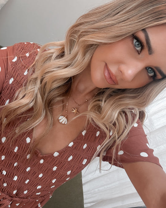 Dames | Midaxi Jurk | V-hals | Fluttermouwen | Smock Bustier | Tailleband | Gelaagde Rok