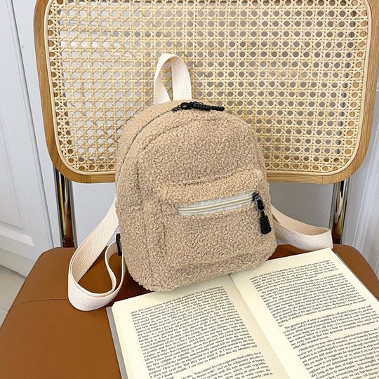 Modieuze pluche rugzak met ritszak