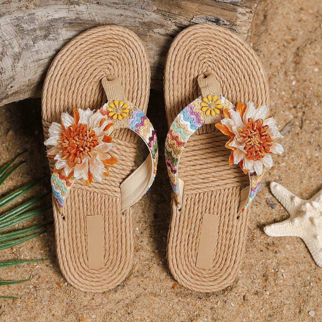 Dames sandalen op espadrille zool met bloemendecoratie