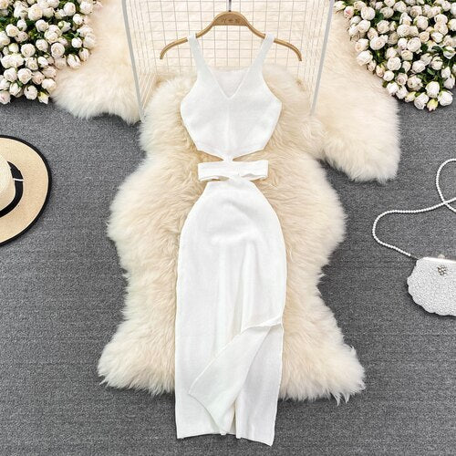 Moderne Avondjurk met Uitsparingen en Decoratieve Strik