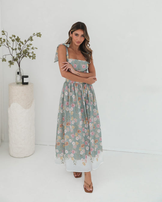 Muntbloem | Dames | Zyrelise Jurk | Strikbandjes | Vierkante Halslijn | Maxi Lengte